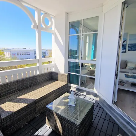 דירה 444, Seepark