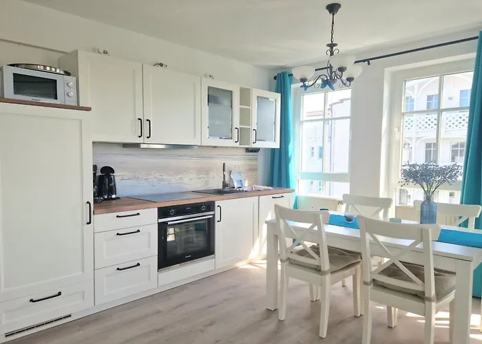 Apartment 444, Seepark