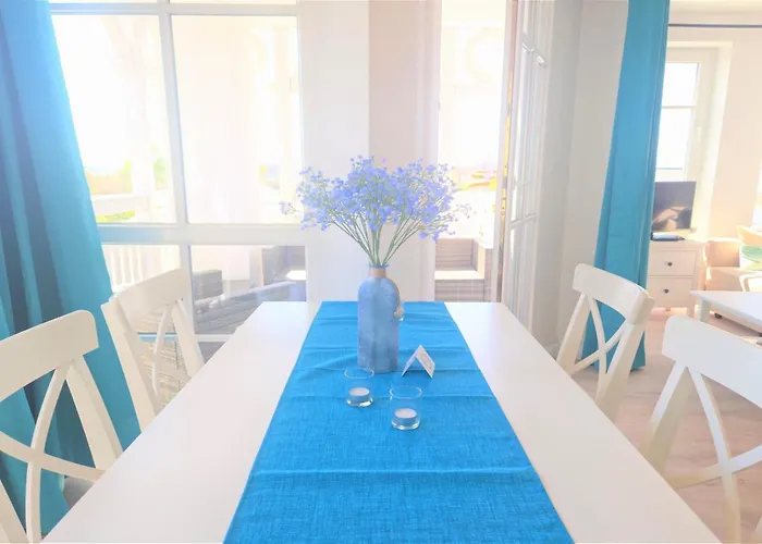 Apartment 444, Seepark *